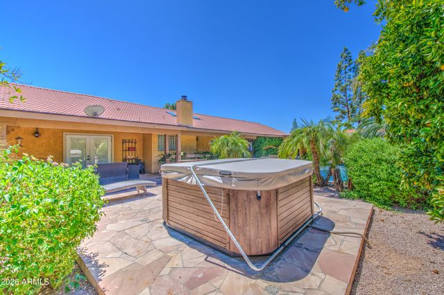 3232 E ELLIS Street, Mesa, AZ 85213