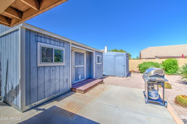 3232 E ELLIS Street, Mesa, AZ 85213