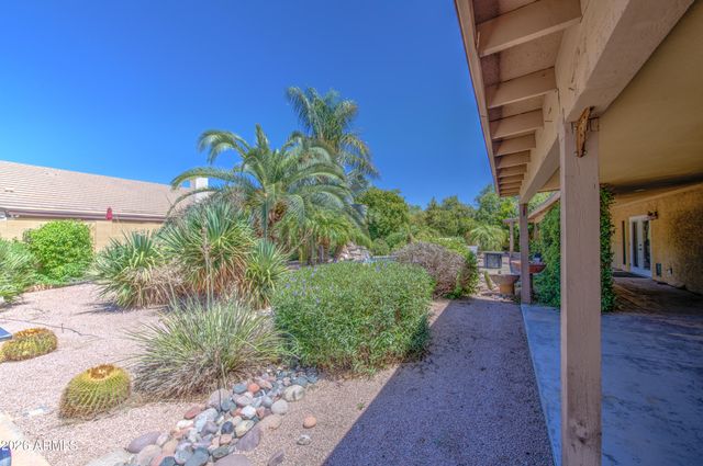 3232 E ELLIS Street, Mesa, AZ 85213