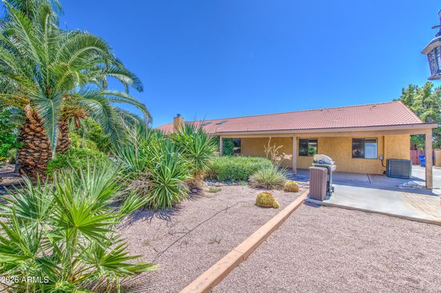 3232 E ELLIS Street, Mesa, AZ 85213