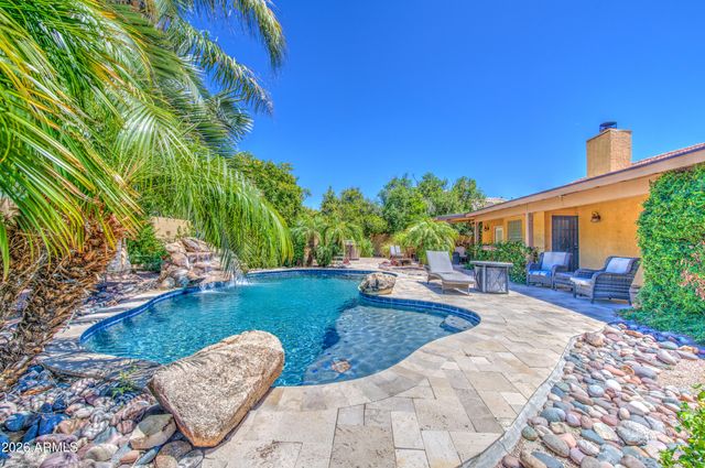 3232 E ELLIS Street, Mesa, AZ 85213