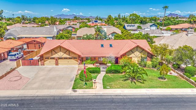 3232 E ELLIS Street, Mesa, AZ 85213