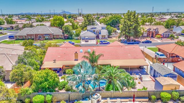 3232 E ELLIS Street, Mesa, AZ 85213