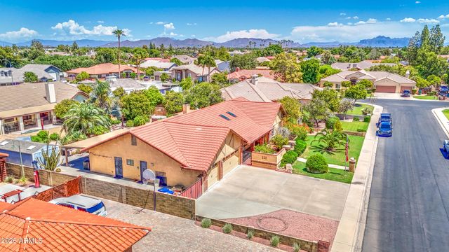 3232 E ELLIS Street, Mesa, AZ 85213