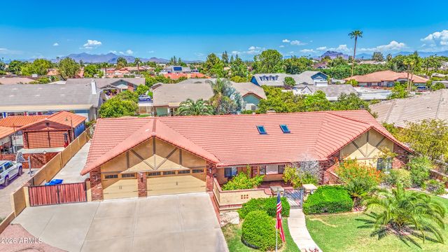 3232 E ELLIS Street, Mesa, AZ 85213