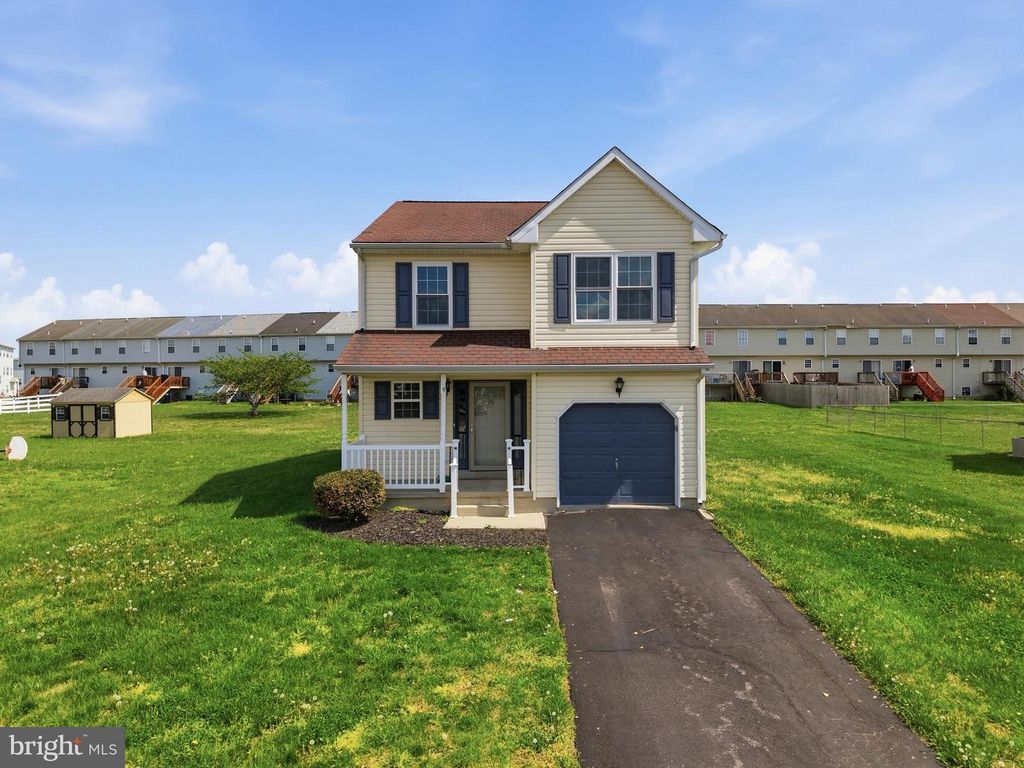 9 RAMUNNO DR, Smyrna, DE 19977