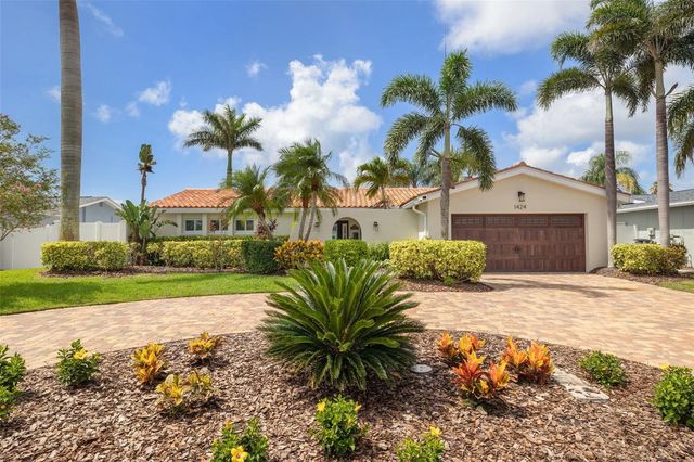 1424 47TH AVENUE NE, St Petersburg, FL 33703