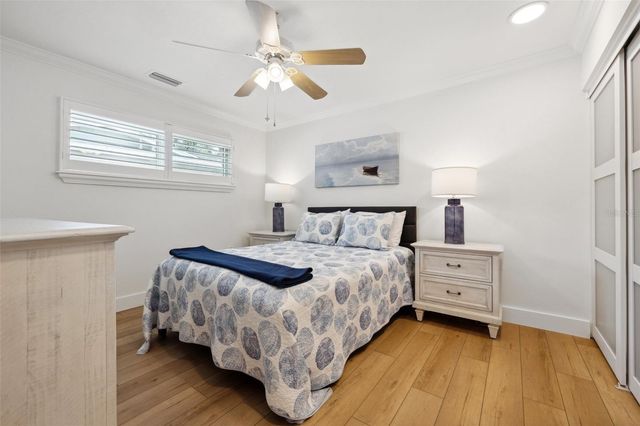 1424 47TH AVENUE NE, St Petersburg, FL 33703