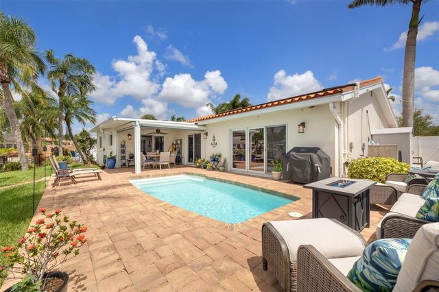 1424 47TH AVENUE NE, St Petersburg, FL 33703