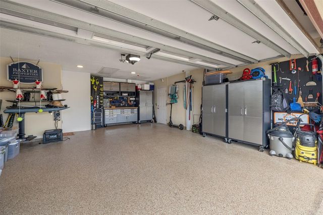 1424 47TH AVENUE NE, St Petersburg, FL 33703