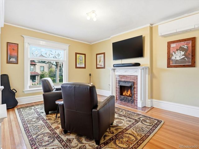 1121 N Humboldt Street, Denver, CO 80218