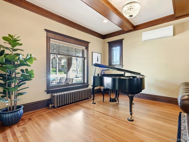 1121 N Humboldt Street, Denver, CO 80218