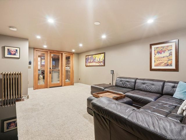1121 N Humboldt Street, Denver, CO 80218