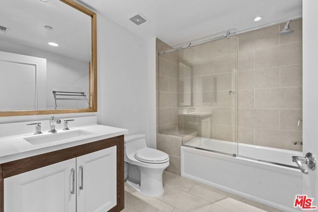 1221 W OCEAN Avenue 308, Santa Monica, CA 90401