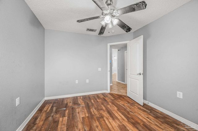 9803 Knollview Dr, Pensacola, FL 32514