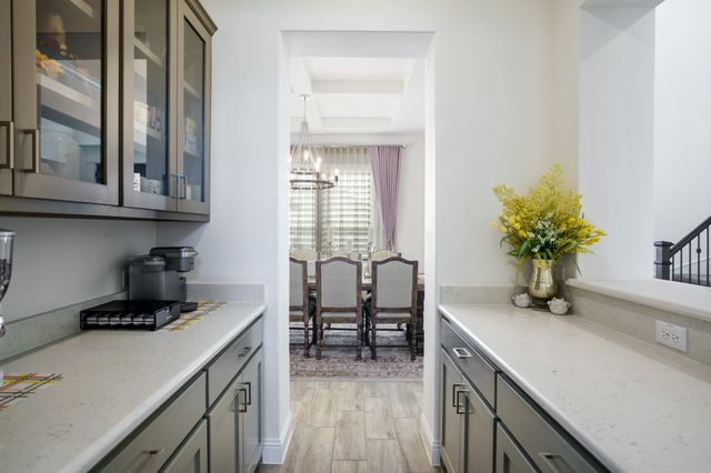 318 Waters Edge Drive, Argyle, TX 76226