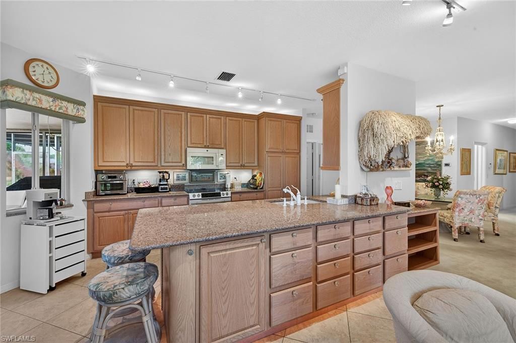 9560 Village View BLVD, BONITA SPRINGS, FL 34135 — photo 4