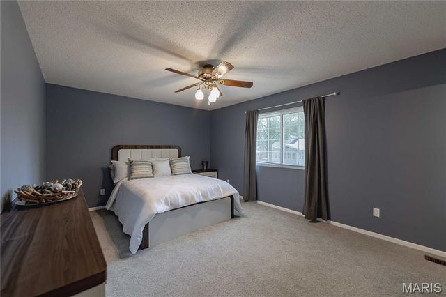 1504 Prairie View Drive, Edwardsville, IL 62025