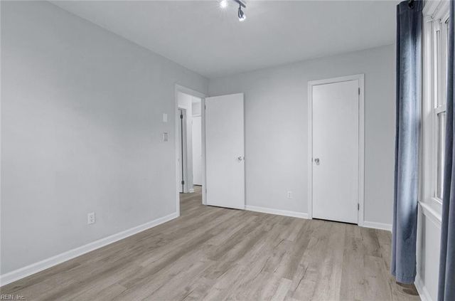 183 Mark Twain DR, Newport News, VA 23602