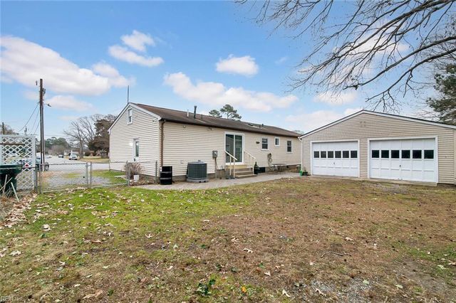 183 Mark Twain DR, Newport News, VA 23602