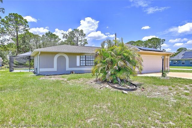 529 Aston Martin Drive, Sebring, FL 33872