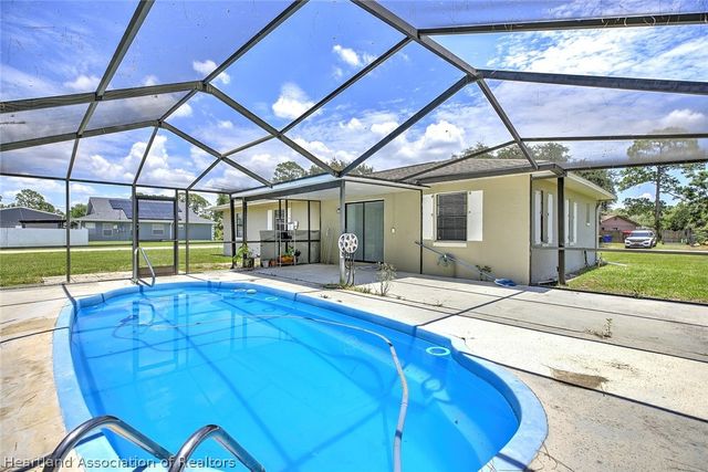 529 Aston Martin Drive, Sebring, FL 33872