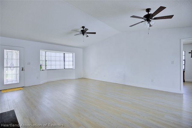 529 Aston Martin Drive, Sebring, FL 33872