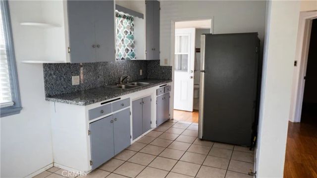 3321 E 17th Street, Long Beach, CA 90804