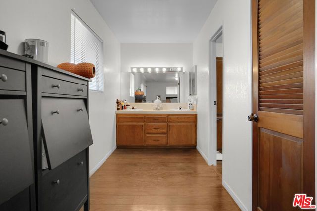 4812 Live Oak Street, Cudahy, CA 90201