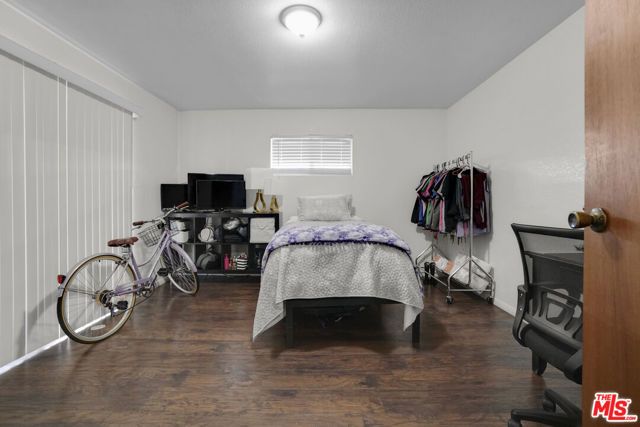 4812 Live Oak Street, Cudahy, CA 90201