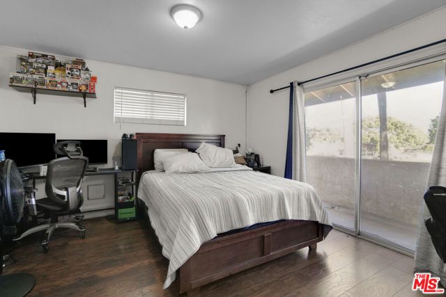 4812 Live Oak Street, Cudahy, CA 90201