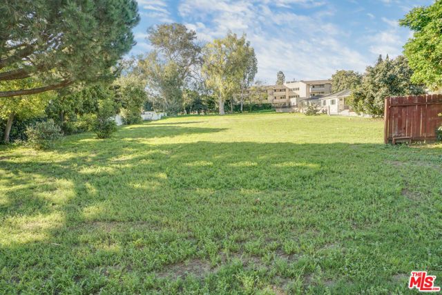 4812 Live Oak Street, Cudahy, CA 90201