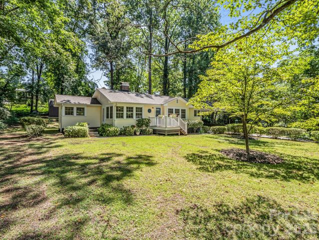117 Whitney Avenue, Tryon, NC 28782
