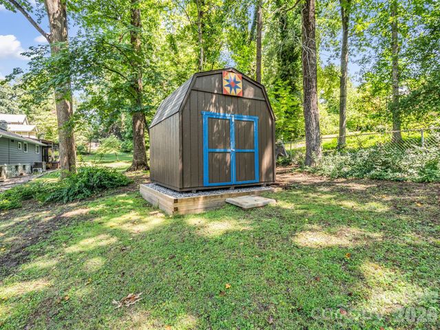 117 Whitney Avenue, Tryon, NC 28782
