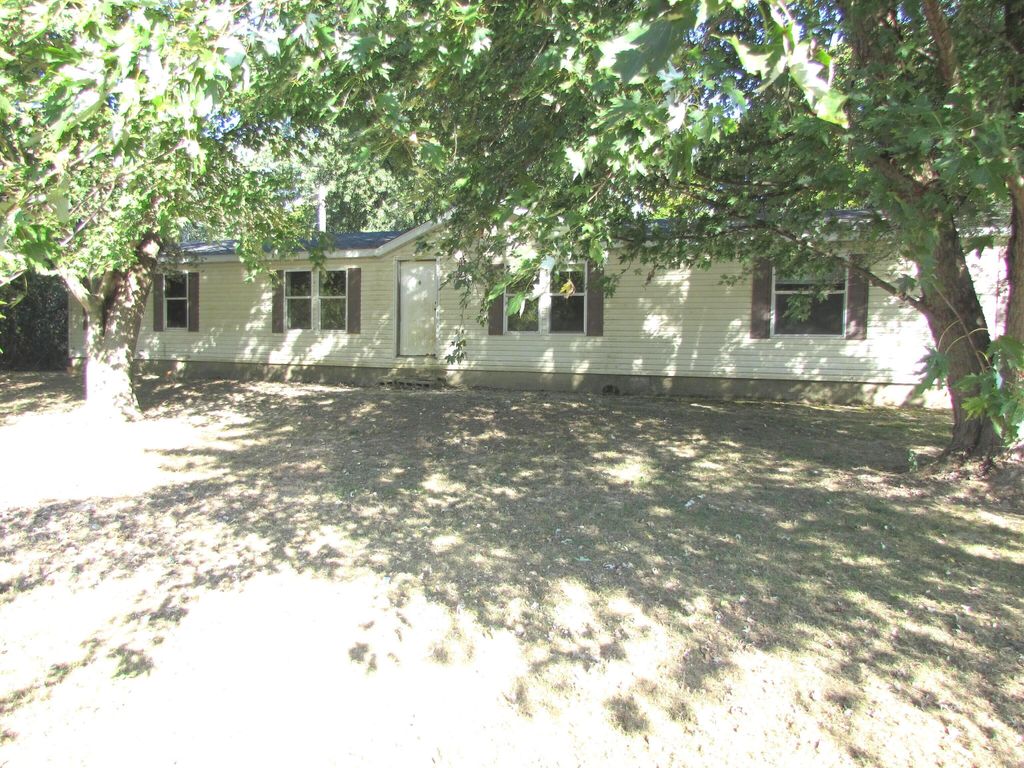 3193 N Lewisville Lane, Paragon, IN 46166