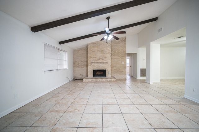 7015 San Pablo Drive, Houston, TX 77083