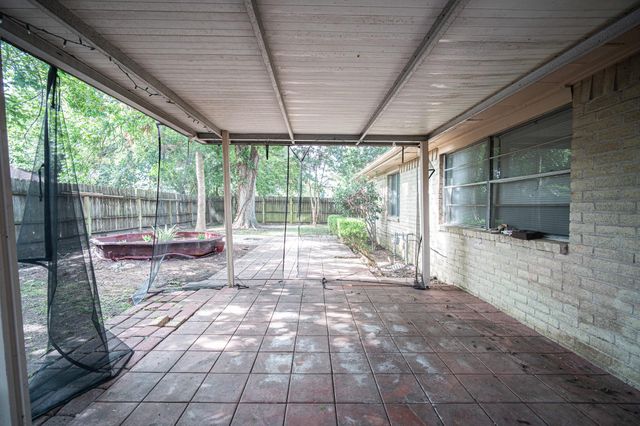 7015 San Pablo Drive, Houston, TX 77083
