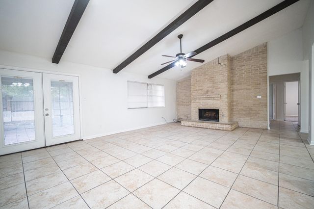 7015 San Pablo Drive, Houston, TX 77083