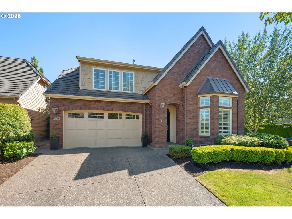 1184 CEDAR RIDGE Dr, Eugene, OR 97401