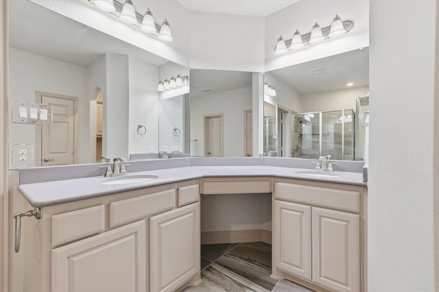 8700 Treehouse Court, Fort Worth, TX 76123