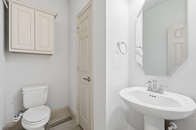 8700 Treehouse Court, Fort Worth, TX 76123