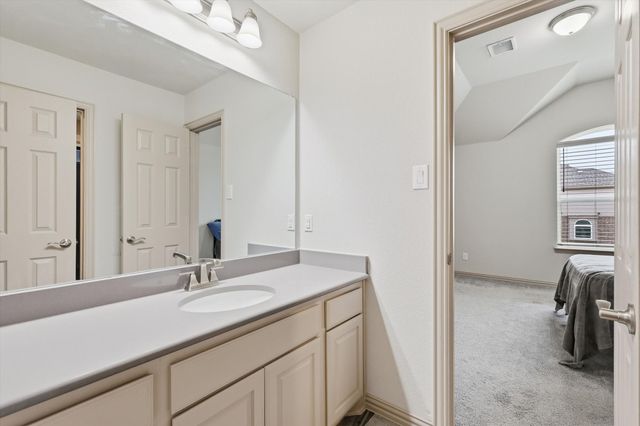 8700 Treehouse Court, Fort Worth, TX 76123