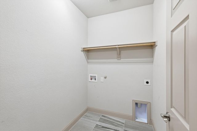 8700 Treehouse Court, Fort Worth, TX 76123