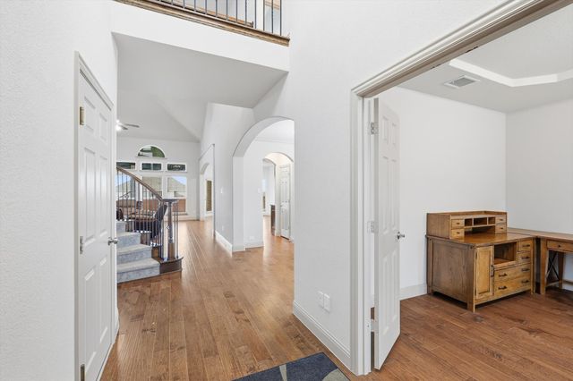 8700 Treehouse Court, Fort Worth, TX 76123