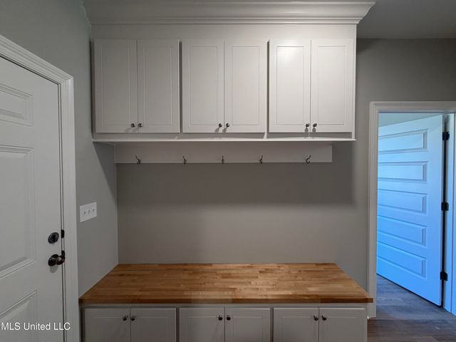 205 Anderson Oaks Drive, Pearl, MS 39208