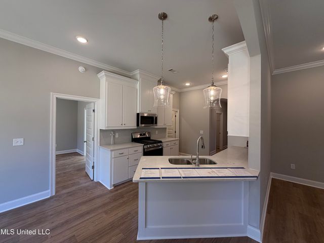 205 Anderson Oaks Drive, Pearl, MS 39208