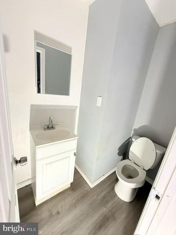 1658 N REDFIELD ST, Philadelphia, PA 19151