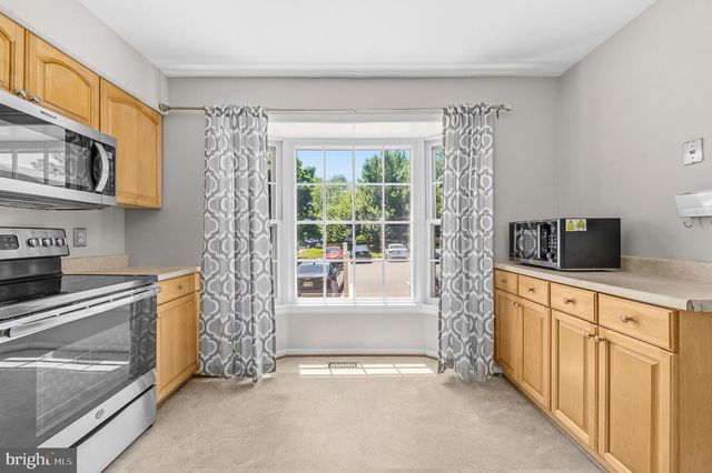 10256 EAGLE NEST CT, Fairfax, VA 22032
