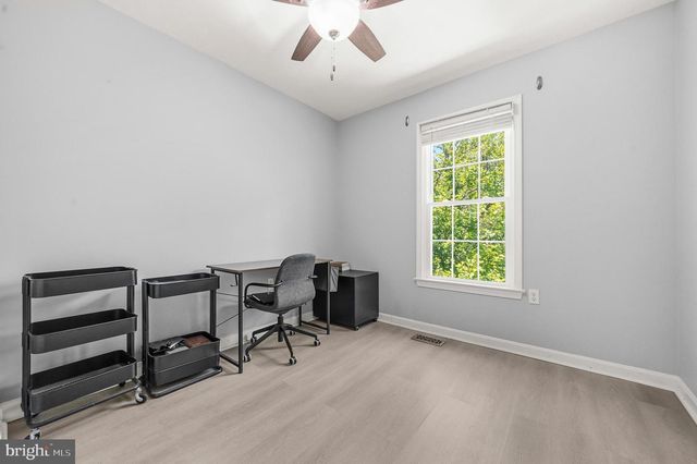 10256 EAGLE NEST CT, Fairfax, VA 22032