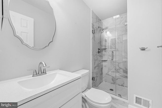 10256 EAGLE NEST CT, Fairfax, VA 22032